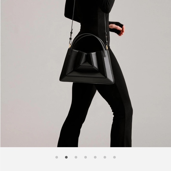 Mlouye Sera Tote - Picture 13 of 13